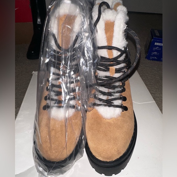 Marc Fisher Nalina Boot with fur. NWT. Smoke free home - Picture 1 of 6